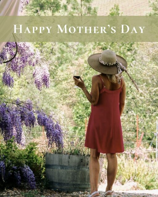 There is no better way to celebrate Mom than with wine, wildflowers, and fresh Sierra air. Wishing all the incredible mamas a beautiful day. 🌸

#MirafloresWinery