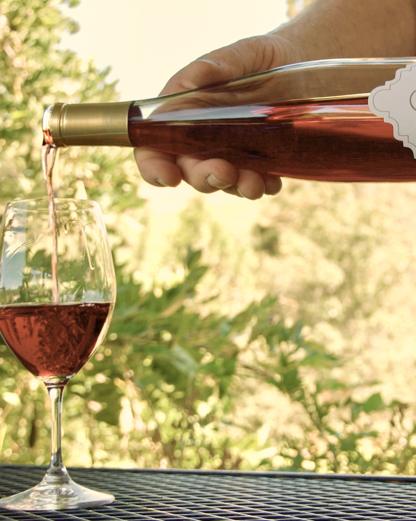 There is nothing quite like a sunlit pour at Miraflores. Come taste handcrafted wines surrounded by the natural beauty of Placerville wine country.

#MirafloresWinery 
#visiteldorado 
#PlacervilleCA 
#WineTastingExperience
#ElDoradoWineCountry 
#BoutiqueWinery 
#WineLovers 
#VisitElDorado