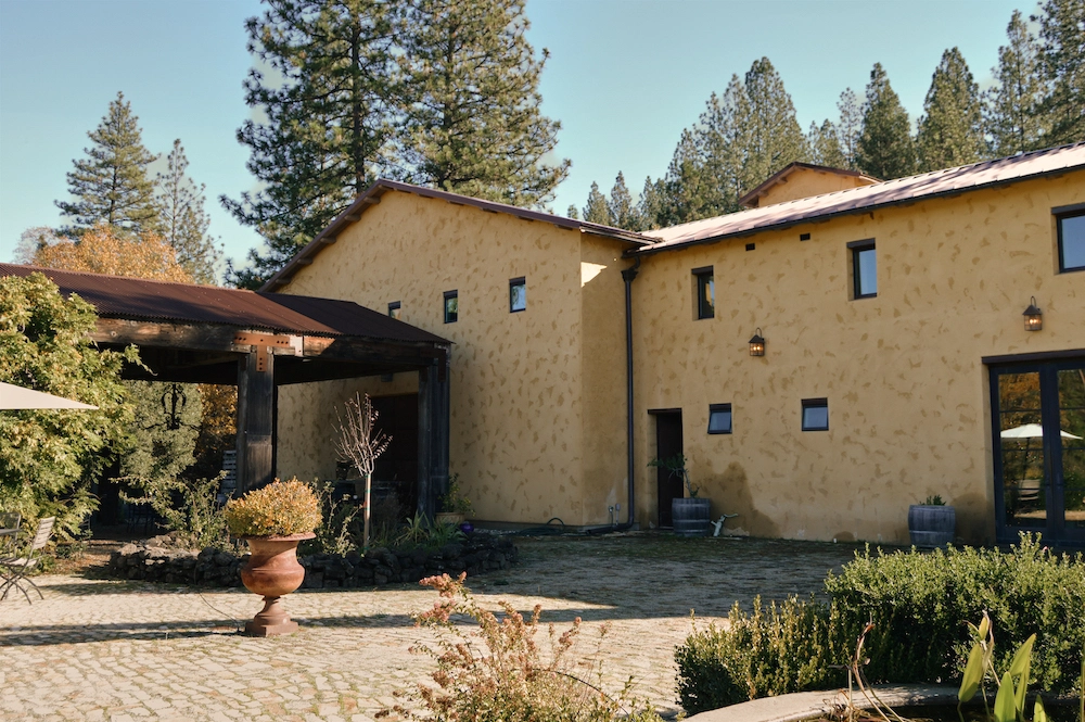 Winery in El Dorado County | Visit Miraflores Winery Photo 1